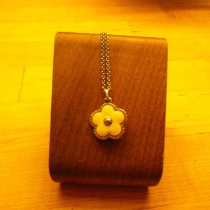 Brighton white flower necklace